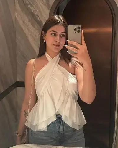 Escorts In Lahar
